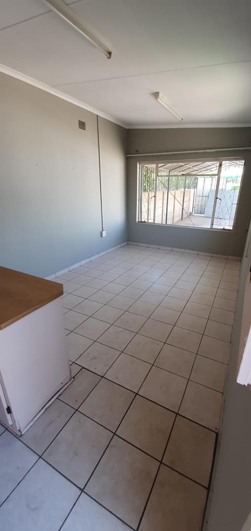 To Let 1 Bedroom Property for Rent in Herlear Northern Cape